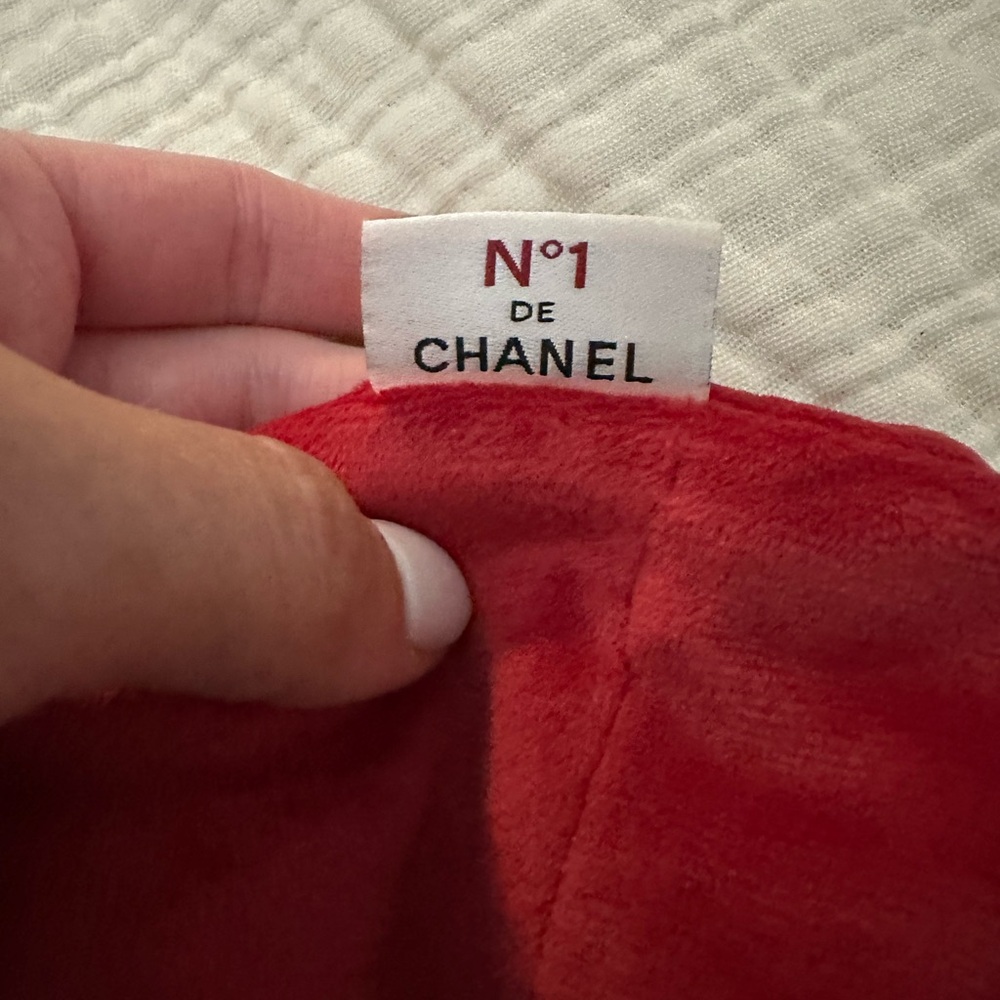 Chanel Red Headband - Picture 6 of 6